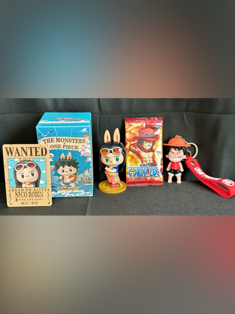 Authentic Popmart One Piece Nico Robin